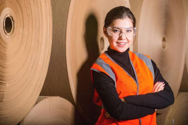 Kağıt Fabrikası fabrika işçisi