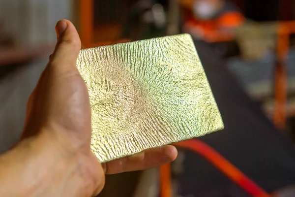 Shiny golden ingot — Stock Photo, Image