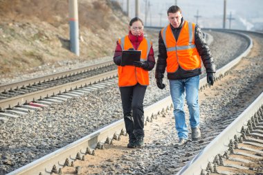 Demiryolu işçileri maintaing Demiryolları