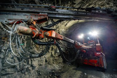 Altın madenciliği underground