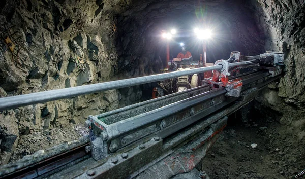 Minería de oro subterránea —  Fotos de Stock