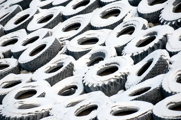 Old car tyres — Stock Photo, Image