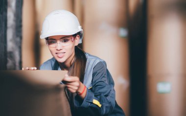 Kağıt Fabrikası fabrika işçisi