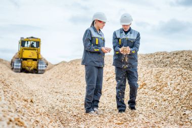 Kağıt Fabrikası fabrika işçileri