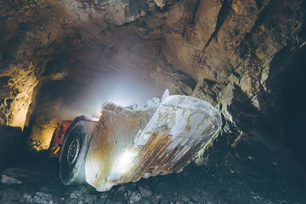 Mineração de ouro subterrânea — Fotografia de Stock