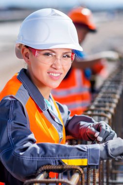 alt site oluşturma, çelik inşaat demiri sabitleme