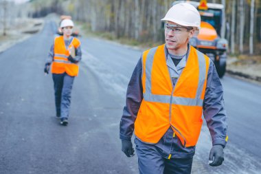 çalışan inşaat yapı