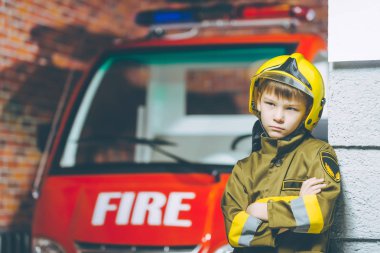 Çocuk itfaiye oyun