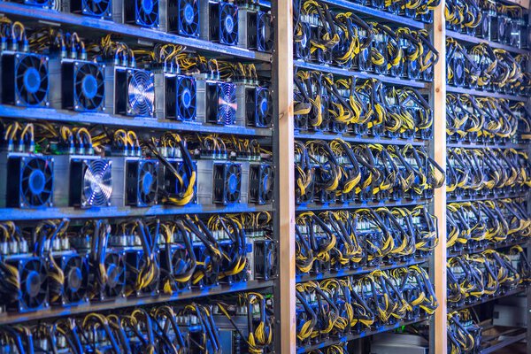 bitcoin cryptocurrency mining farm
