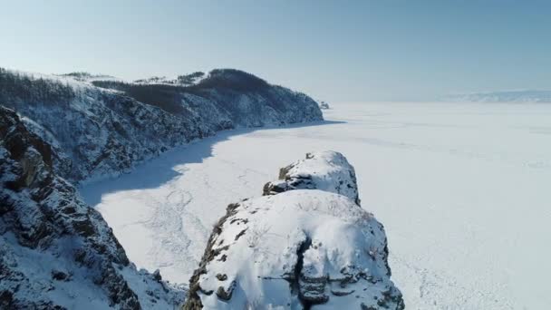 バイカル・オルホン冬の観光島ロシア湖 — ストック動画