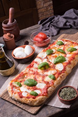 Dikdörtgen romana pizza