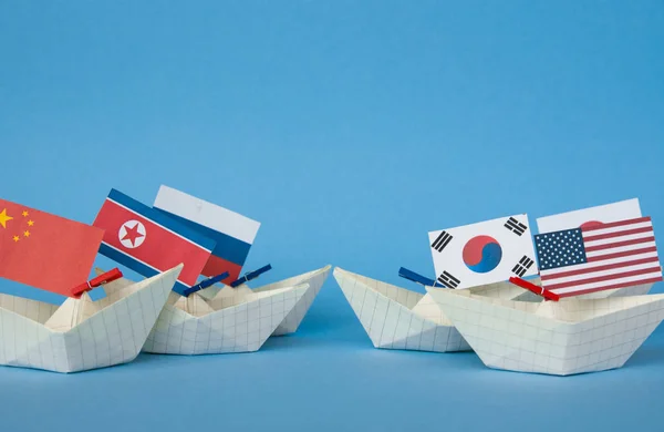 Kağıt gemi bayrakları, ABD, Çin, Kuzey Kore, Güney Kore, Japonya ve ile diğer Doğu Asya ülkeleri