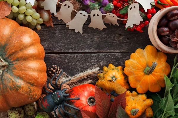 Geleneksel tatil masa süsleme dekorasyon Cadılar Bayramı ve Şükran günü. metin için yer