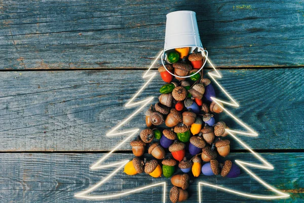 Original Christmas Tree Handmade Handicraft Garland Colored Acorns Eco Style — Stock Photo, Image