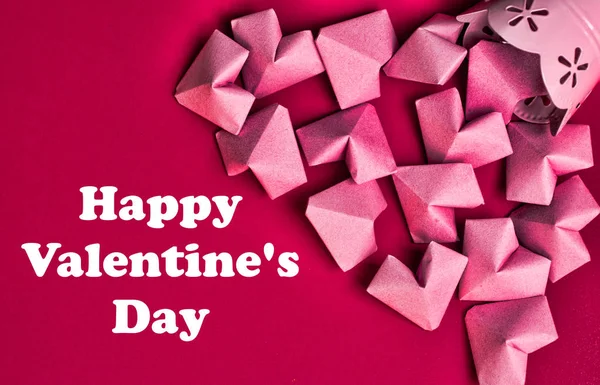 Днем Святого Валентина Розовые Розы Бумажные Сердца Красном Фоне — стоковое фото