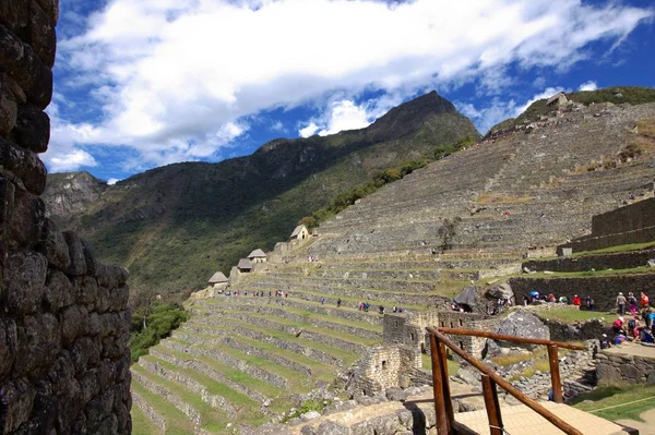 A cidade inca de Machu Picchu — Fotografia de Stock