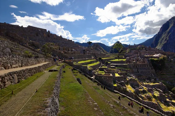 A cidade inca de Machu Picchu — Fotografia de Stock