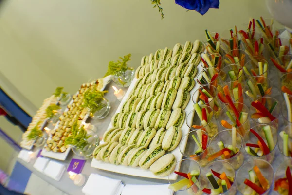 Wedding table and food — Stock Photo, Image