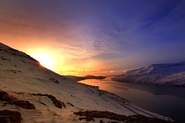 Die Natur der Färöer-Inseln im Nordatlantik — Stockfoto