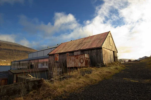 Судоверфь на Фарерских островах в северной Атлантике — стоковое фото