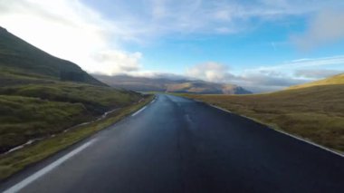 Faroe Adaları Kuzey Atlantik'te yol işkembe 