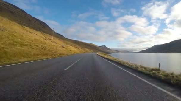 Рубець дороги на Фарерських островах в Північній Атлантиці — стокове відео