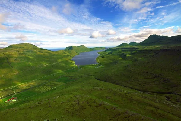 ธรรมชาติของหมู่เกาะแฟโร — ภาพถ่ายสต็อก