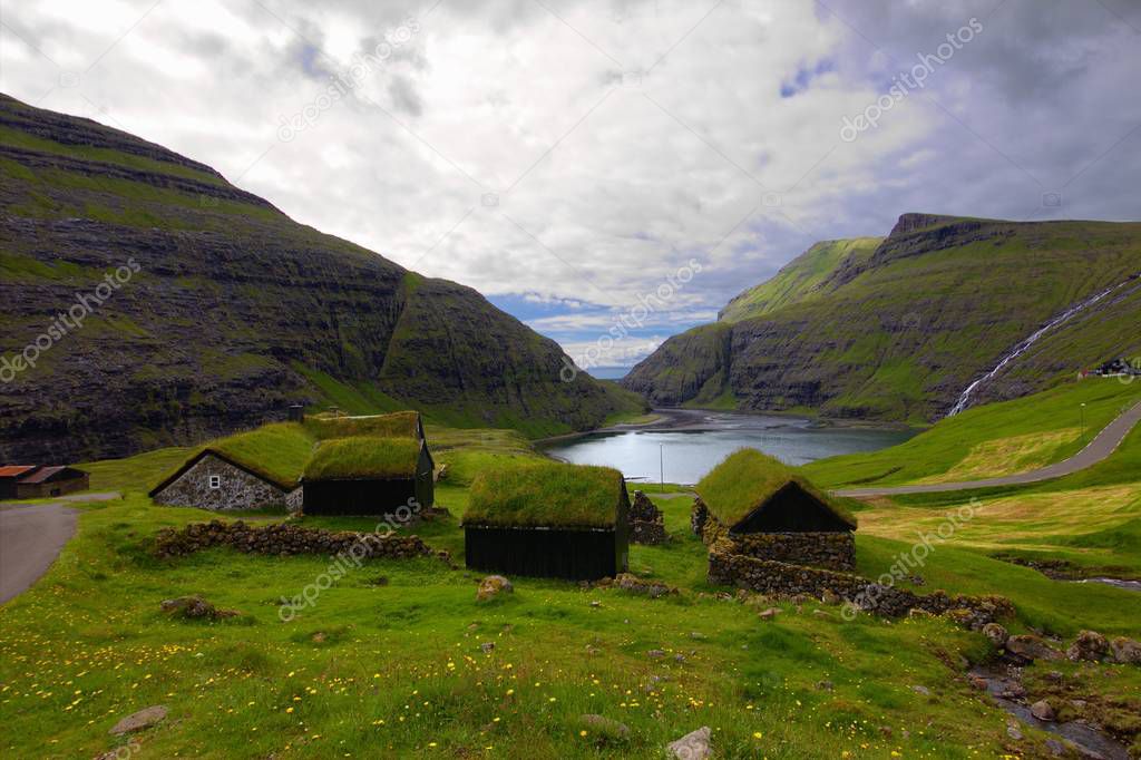 The nature of the Faroe Islands 