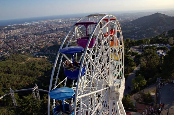 S'amuser dans la ville espagnole de Barcelone — Photo