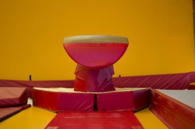 Faroe Adaları'nda bir jimnastik Merkezi jimnastik donanımları 