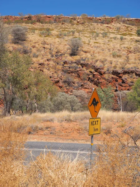 Sinal de alerta para a travessia do canguru — Fotografia de Stock