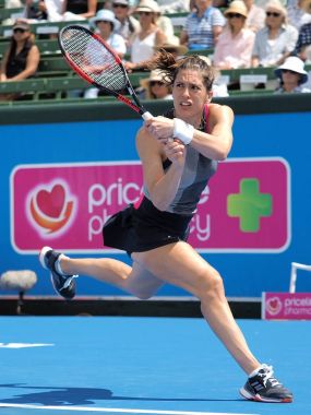 Melbourne, Avustralya - 9 Ocak 2018: Tenis oyuncusu Andrea Petkoviç Avustralya Açık'Kooyong klasik sergi turnuva için hazırlanıyor 