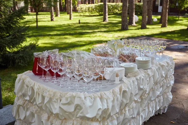 Decorações bonitas e elegantes para celebrar um evento familiar. D — Fotografia de Stock