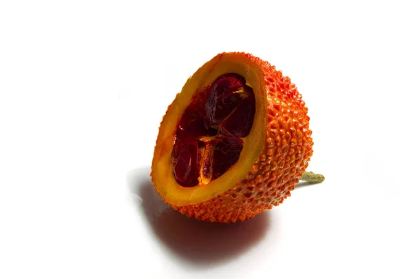 Fruta tropical suculenta, saborosa, apetitosa em um fundo branco . Imagem De Stock
