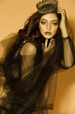 Güzel, şehvetli bir kız, çekici, şık ıma modeli