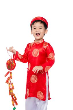 Havai fişek ile eğlenceli ve heyecan verici Vietnamlı çocuk portresi