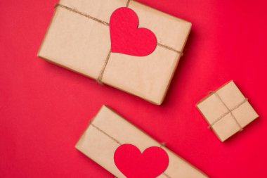 Sevgililer Günü kompozisyonu