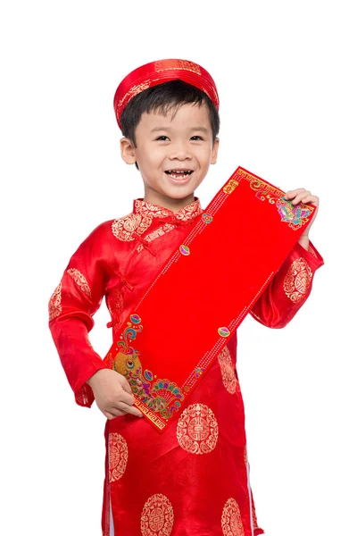 베트남 소년 아이와 그의 새 해 축 하. 음력 새 해 복 많이 받으세요. — 스톡 사진
