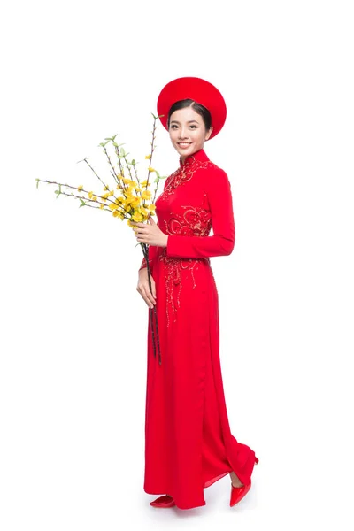 Bela mulher asiática no tradicional festival traje — Fotografia de Stock