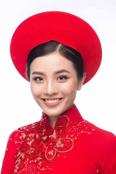 Retrato de uma bela mulher asiática no traje tradicional festival Ao Dai. Férias fixes. Ano Novo Lunar . — Fotografia de Stock