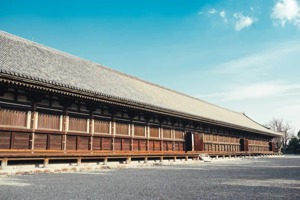 Sanjusangendo buddhistiska tempel — Stockfoto