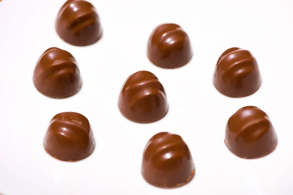 Molte caramelle al cioccolato — Foto Stock