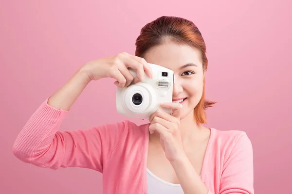 Jovem mulher tomando um fot — Fotografia de Stock