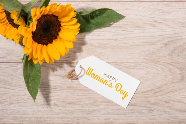 Etiqueta Día de las mujeres con girasol — Foto de Stock