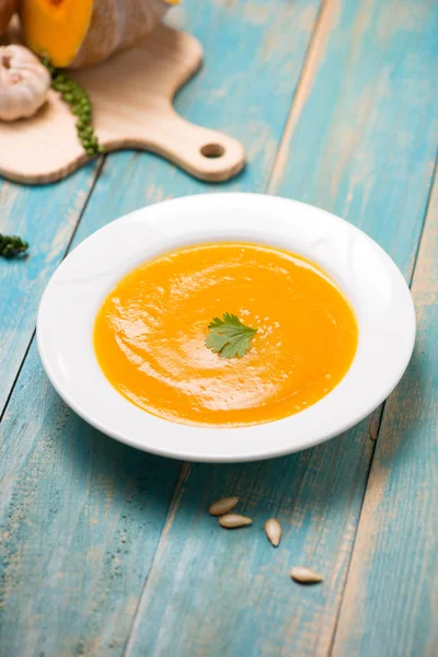 Pumpkin and carrot soup — Stock Photo, Image