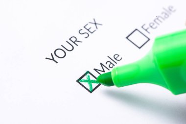 Cinsiyet onay kutusunu