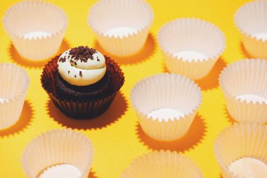 Doğum günü lezzetli kek 