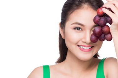 Kız tutarak taze üzüm