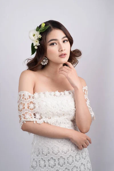 Bride with floral wreath on head — Stock Photo, Image