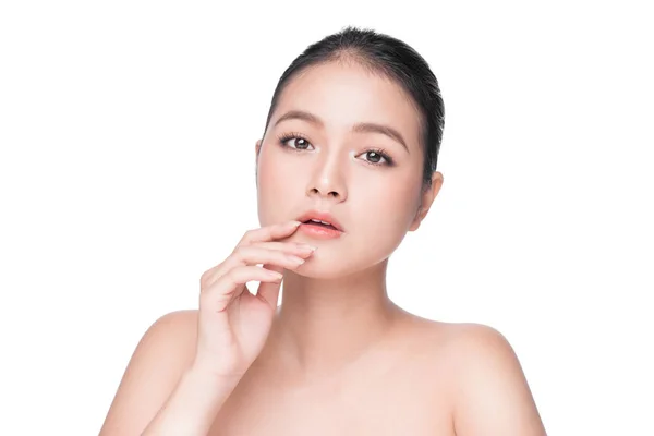 Mujer asiática con piel limpia —  Fotos de Stock
